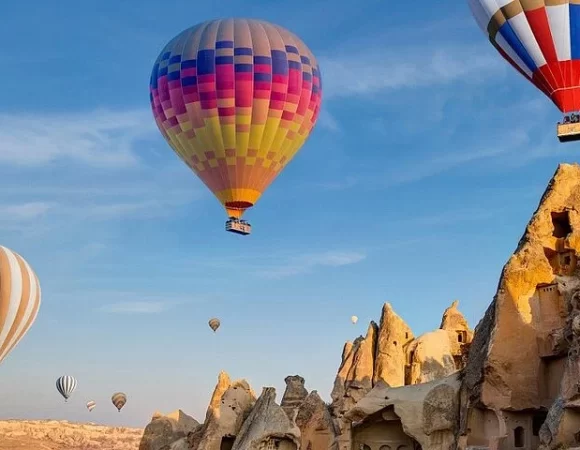 HOT AIR BALLOON IN CAPPADOCIA